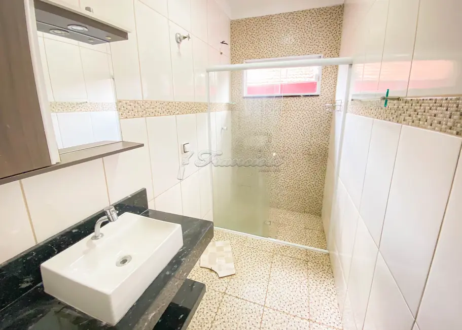 Casa com 2 quartos à venda, 86m2 em Itapetininga - SP - imagem 4 Foto 4 de Casa com 2 quartos à venda, 86m2 em Itapetininga - SP
