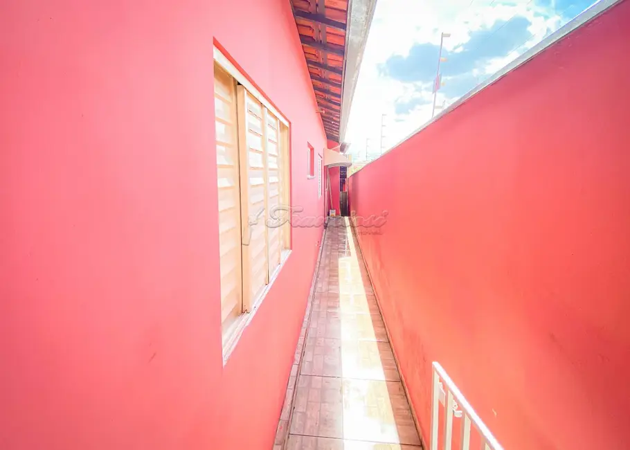 Casa com 2 quartos à venda, 86m2 em Itapetininga - SP - imagem 6 Foto 6 de Casa com 2 quartos à venda, 86m2 em Itapetininga - SP