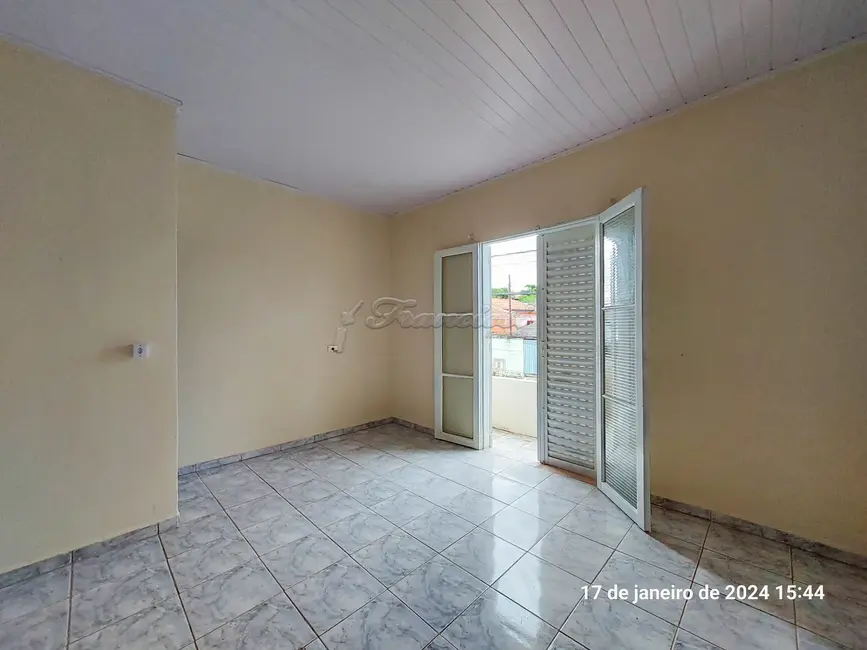 Casa com 2 quartos para alugar, 111m2 em Vila Visaltino Gomes, Itapetininga - SP - imagem 6 Foto 6 de Casa com 2 quartos para alugar, 111m2 em Vila Visaltino Gomes, Itapetininga - SP