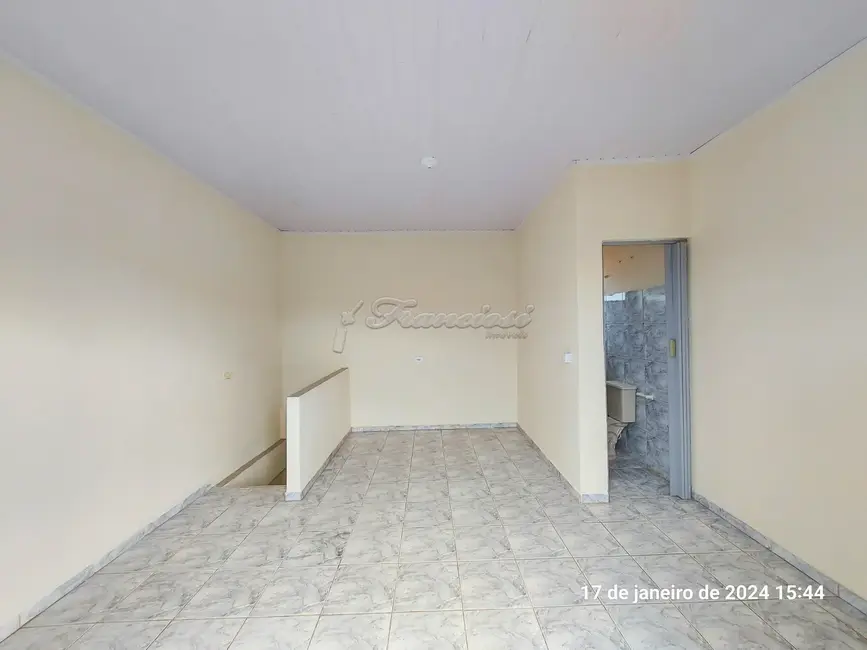 Casa com 2 quartos para alugar, 111m2 em Vila Visaltino Gomes, Itapetininga - SP - imagem 7 Foto 7 de Casa com 2 quartos para alugar, 111m2 em Vila Visaltino Gomes, Itapetininga - SP
