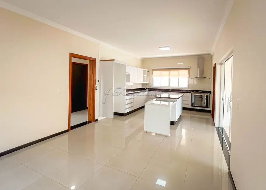 Casa de Condomínio com 5 quartos à venda, 12m2 em Jardim Colombo, Itapetininga - SP - imagem 5 Foto 5 de Casa de Condomínio com 5 quartos à venda, 12m2 em Jardim Colombo, Itapetininga - SP