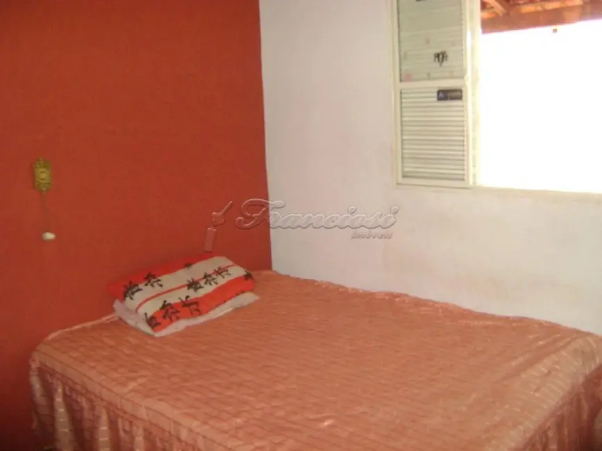 Casa com 3 quartos à venda, 140m2 em Vila Alves, Itapetininga - SP - imagem 3 Foto 3 de Casa com 3 quartos à venda, 140m2 em Vila Alves, Itapetininga - SP