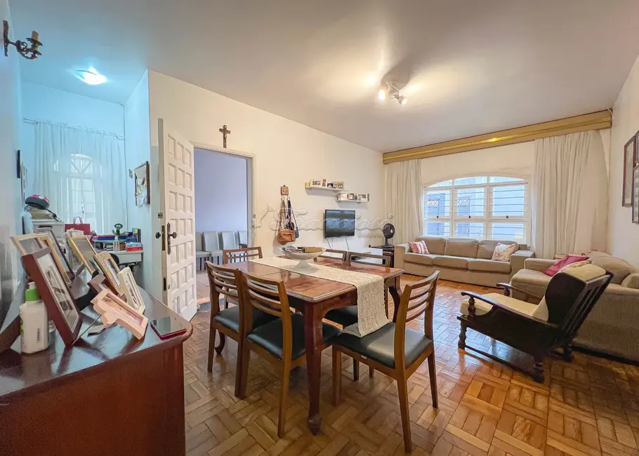 Foto 3 de Casa com 3 quartos à venda, 183m2 em Centro, Itapetininga - SP