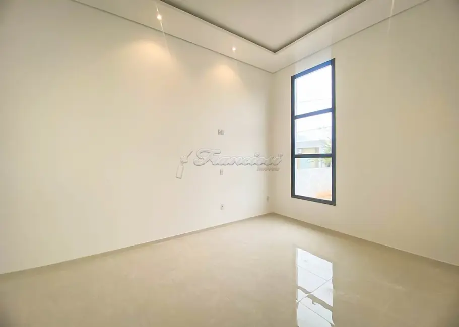 Casa com 3 quartos à venda, 112m2 em Loteamento Residencial Reserva das Paineiras, Itapetininga - SP - imagem 2 Foto 2 de Casa com 3 quartos à venda, 112m2 em Loteamento Residencial Reserva das Paineiras, Itapetininga - SP