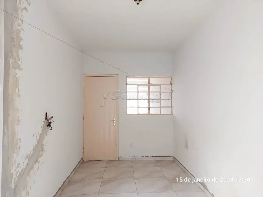 Casa com 2 quartos à venda, 82m2 em Vila Nova, Itapetininga - SP - imagem 8 Foto 8 de Casa com 2 quartos à venda, 82m2 em Vila Nova, Itapetininga - SP