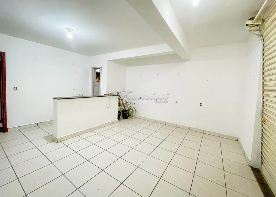 Casa com 2 quartos à venda, 207m2 em Vila Hungria, Itapetininga - SP - imagem 9 Foto 9 de Casa com 2 quartos à venda, 207m2 em Vila Hungria, Itapetininga - SP