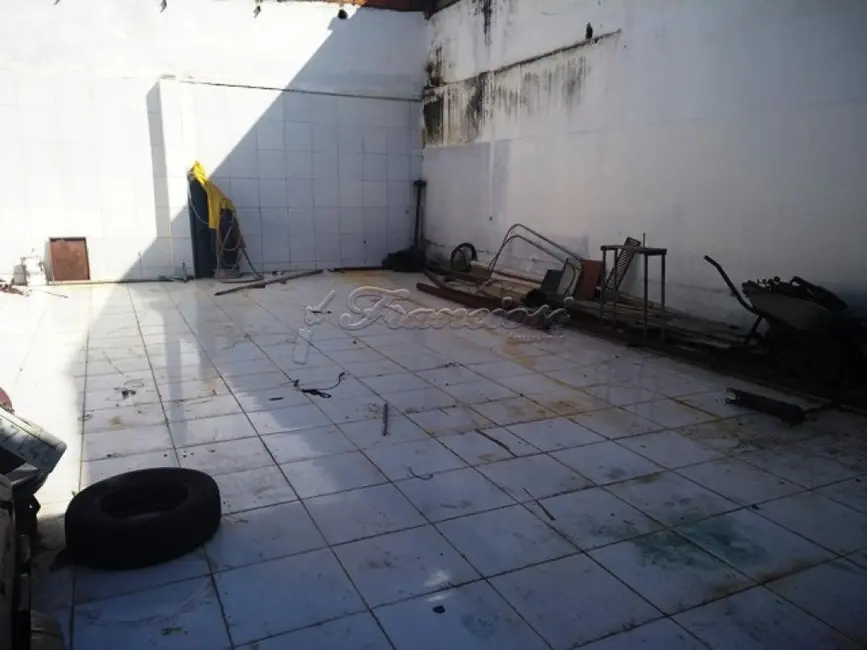 Foto 4 de Casa com 2 quartos à venda, 238m2 em Vila Cubatão, Itapetininga - SP