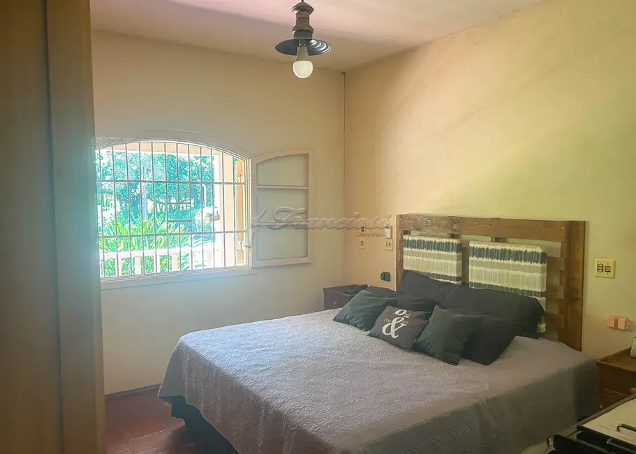 Foto 11 de Chácara à venda, 1300m2 em Chapada Grande, Itapetininga - SP