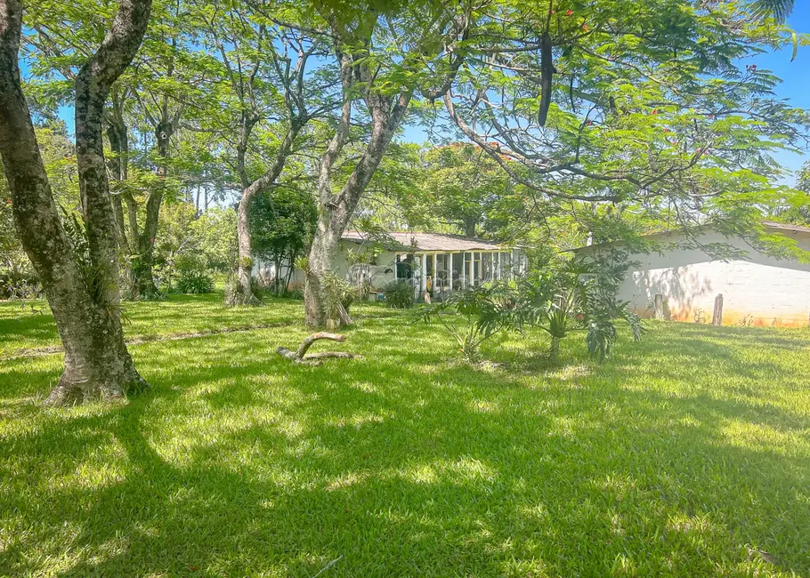 Foto 16 de Chácara à venda, 1300m2 em Chapada Grande, Itapetininga - SP