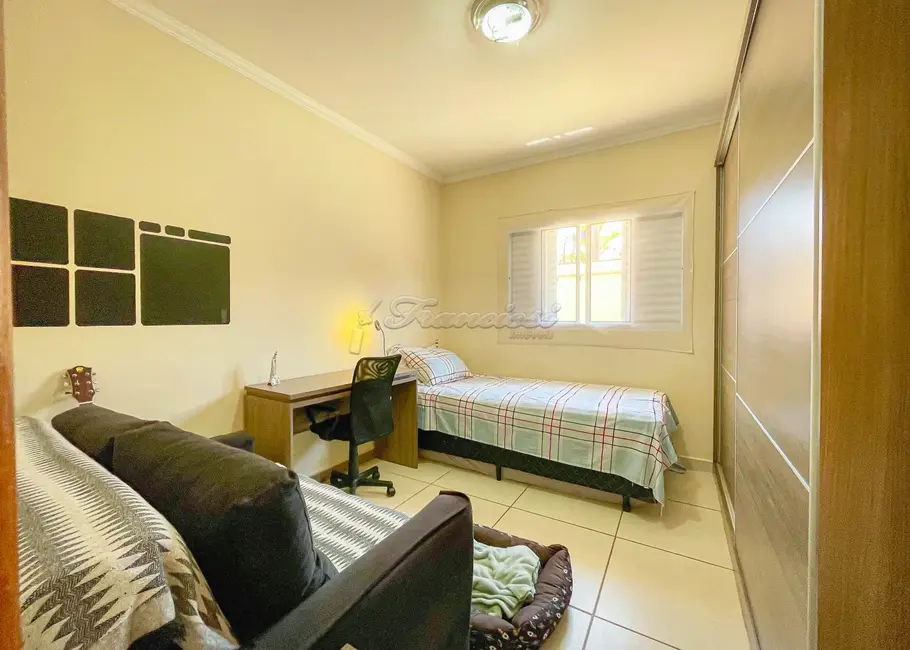 Casa com 2 quartos à venda, 63m2 em Vila Nova Itapetininga, Itapetininga - SP - imagem 6 Foto 6 de Casa com 2 quartos à venda, 63m2 em Vila Nova Itapetininga, Itapetininga - SP