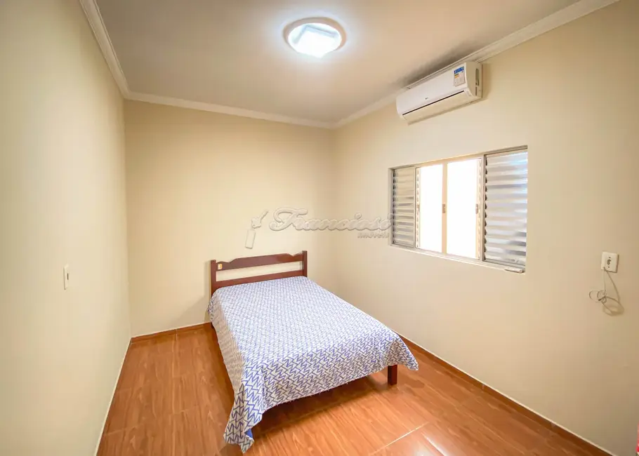 Casa com 3 quartos à venda, 109m2 em Morada do Sol, Itapetininga - SP - imagem 7 Foto 7 de Casa com 3 quartos à venda, 109m2 em Morada do Sol, Itapetininga - SP