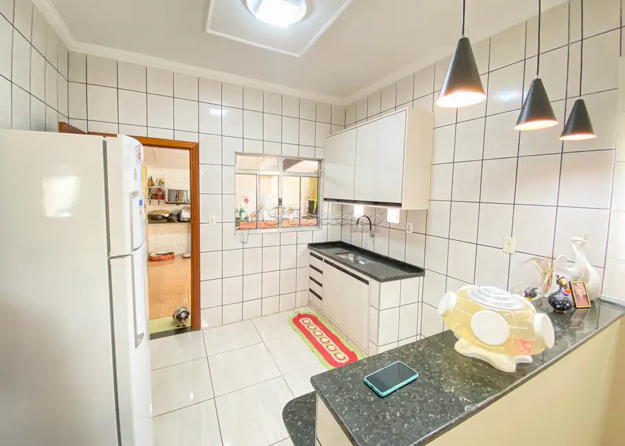 Casa com 3 quartos à venda, 109m2 em Morada do Sol, Itapetininga - SP - imagem 4 Foto 4 de Casa com 3 quartos à venda, 109m2 em Morada do Sol, Itapetininga - SP