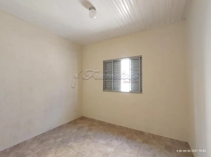 Casa com 3 quartos à venda, 13m2 em Vila Vendramini, Itapetininga - SP - imagem 4 Foto 4 de Casa com 3 quartos à venda, 13m2 em Vila Vendramini, Itapetininga - SP