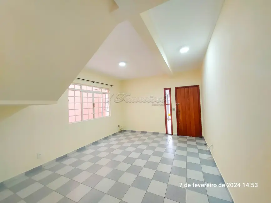 Foto 2 de Casa com 3 quartos para alugar, 181m2 em Centro, Itapetininga - SP