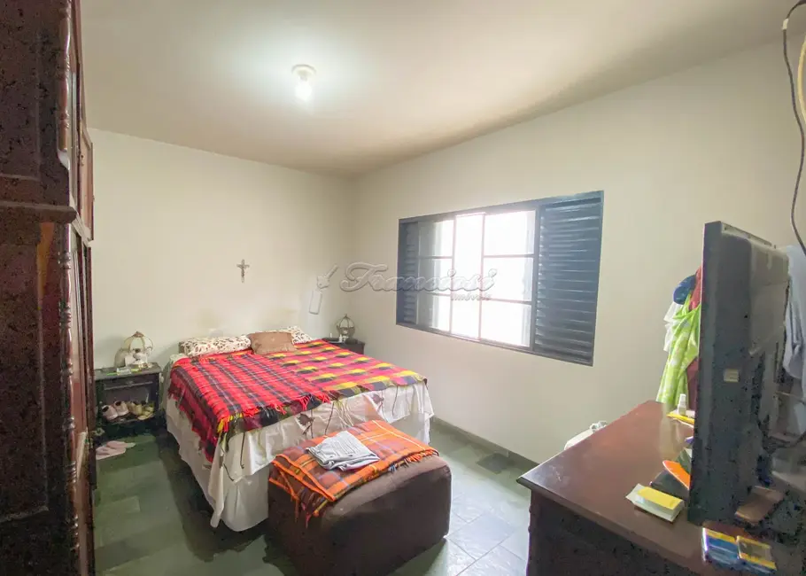 Casa com 2 quartos à venda, 183m2 em Vila Nastri, Itapetininga - SP - imagem 8 Foto 8 de Casa com 2 quartos à venda, 183m2 em Vila Nastri, Itapetininga - SP