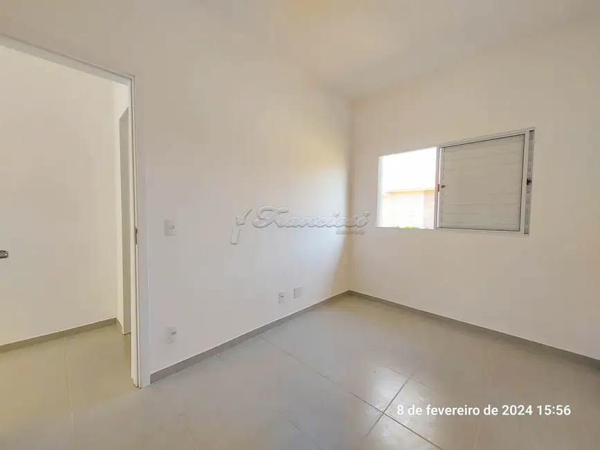 Casa de Condomínio com 2 quartos para alugar, 96m2 em Itapetininga - SP - imagem 8 Foto 8 de Casa de Condomínio com 2 quartos para alugar, 96m2 em Itapetininga - SP