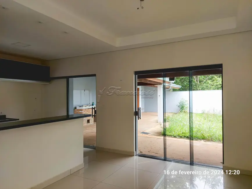 Foto 5 de Casa de Condomínio com 3 quartos para alugar, 233m2 em Vila Progresso, Itapetininga - SP