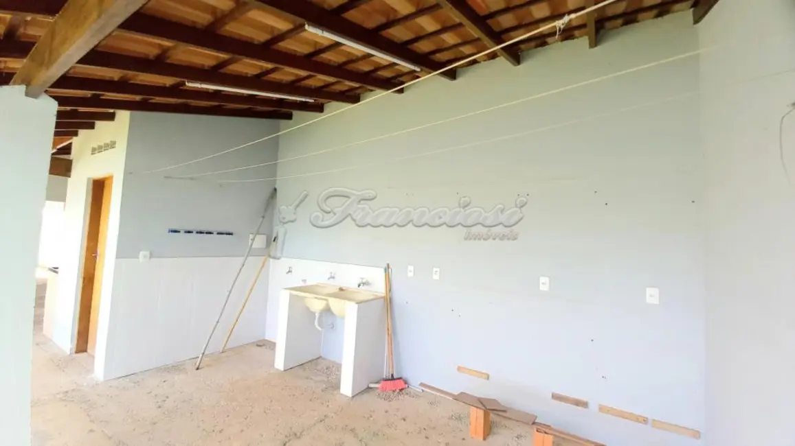 Foto 9 de Casa de Condomínio com 3 quartos para alugar, 233m2 em Vila Progresso, Itapetininga - SP