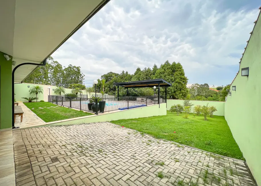 Chácara com 5 quartos à venda, 500m2 em Portal da Figueira, Itapetininga - SP - imagem 6 Foto 6 de Chácara com 5 quartos à venda, 500m2 em Portal da Figueira, Itapetininga - SP