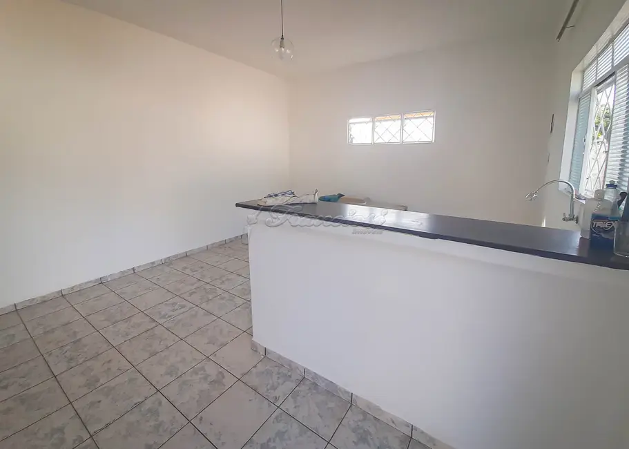 Casa com 1 quarto à venda, 126m2 em Vila Deyse, Itapetininga - SP - imagem 3 Foto 3 de Casa com 1 quarto à venda, 126m2 em Vila Deyse, Itapetininga - SP