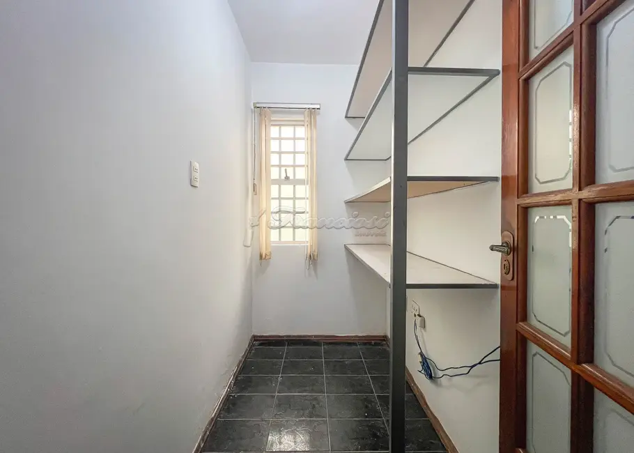Foto 9 de Casa com 3 quartos para alugar, 250m2 em Vila Vendramini, Itapetininga - SP