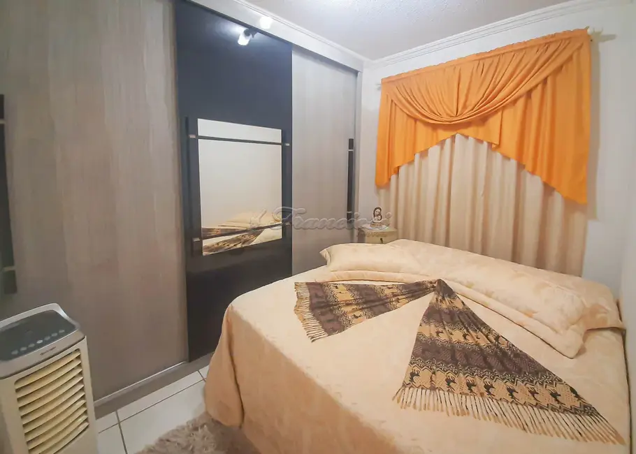 Casa de Condomínio com 2 quartos à venda, 40m2 em Vila Progresso, Itapetininga - SP - imagem 4 Foto 4 de Casa de Condomínio com 2 quartos à venda, 40m2 em Vila Progresso, Itapetininga - SP