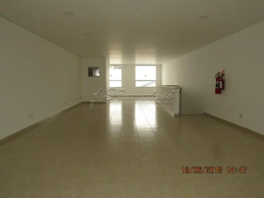 Prédio Inteiro à venda, 308m2 em Centro, Itapetininga - SP - imagem 8 Foto 8 de Prédio Inteiro à venda, 308m2 em Centro, Itapetininga - SP