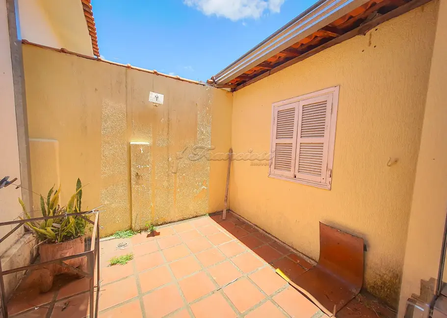 Casa com 3 quartos à venda, 198m2 em Vila Rosa, Itapetininga - SP - imagem 7 Foto 7 de Casa com 3 quartos à venda, 198m2 em Vila Rosa, Itapetininga - SP