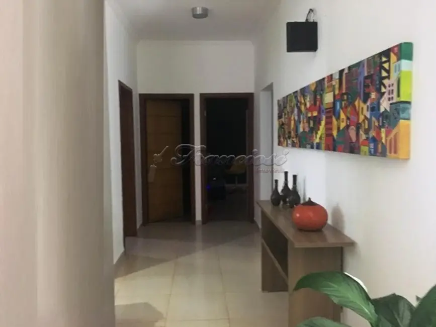 Casa de Condomínio com 4 quartos à venda, 340m2 em Jardim Marabá, Itapetininga - SP - imagem 9 Foto 9 de Casa de Condomínio com 4 quartos à venda, 340m2 em Jardim Marabá, Itapetininga - SP