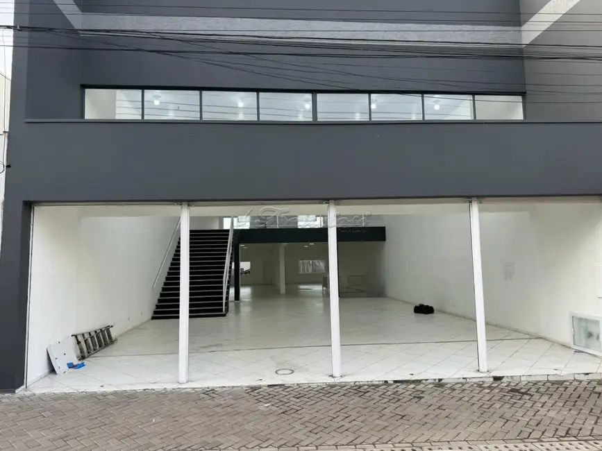Prédio Inteiro para alugar, 488m2 em Centro, Apiai - SP - imagem 1 Foto 1 de Prédio Inteiro para alugar, 488m2 em Centro, Apiai - SP