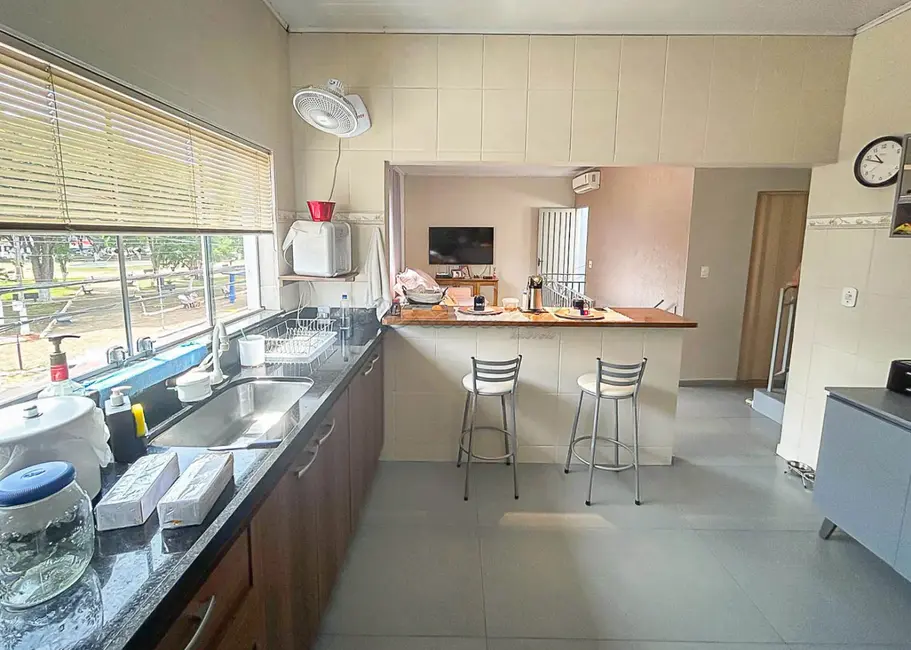Casa com 3 quartos à venda, 435m2 em Vila Aparecida, Itapetininga - SP - imagem 2 Foto 2 de Casa com 3 quartos à venda, 435m2 em Vila Aparecida, Itapetininga - SP