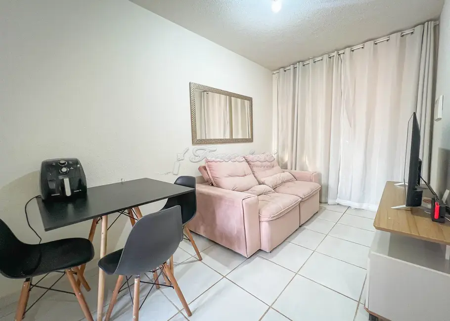 Casa com 2 quartos à venda, 45m2 em Itapetininga - SP - imagem 1 Foto 1 de Casa com 2 quartos à venda, 45m2 em Itapetininga - SP