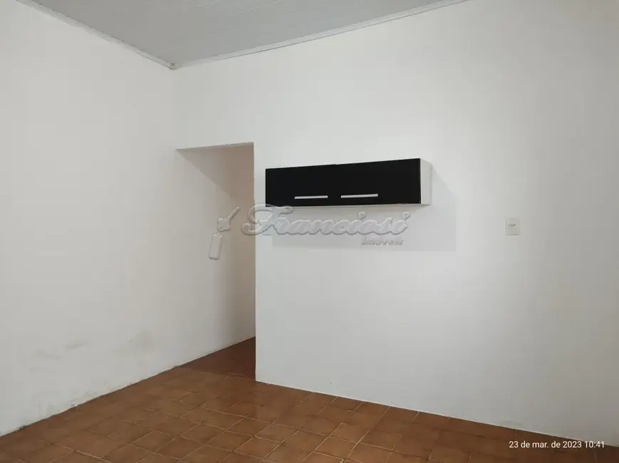 Casa com 2 quartos à venda, 66m2 em Jardim Itália, Itapetininga - SP - imagem 6 Foto 6 de Casa com 2 quartos à venda, 66m2 em Jardim Itália, Itapetininga - SP