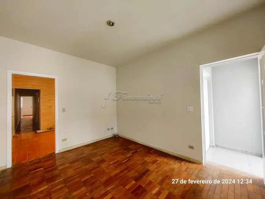Foto 2 de Casa com 2 quartos para alugar, 119m2 em Vila Santana, Itapetininga - SP