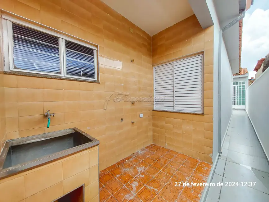 Foto 7 de Casa com 2 quartos para alugar, 119m2 em Vila Santana, Itapetininga - SP