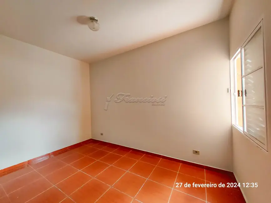 Foto 5 de Casa com 2 quartos para alugar, 119m2 em Vila Santana, Itapetininga - SP
