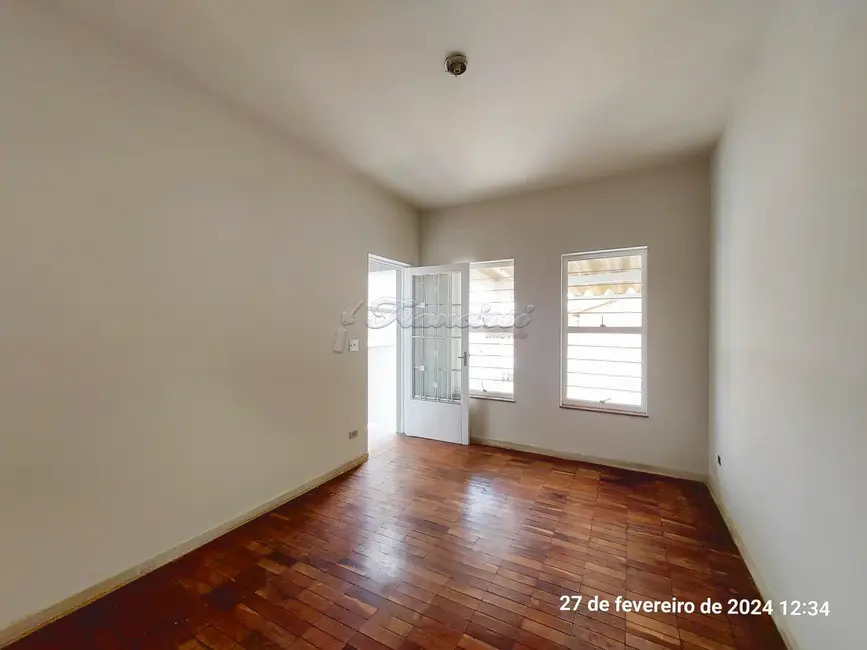 Foto 1 de Casa com 2 quartos para alugar, 119m2 em Vila Santana, Itapetininga - SP