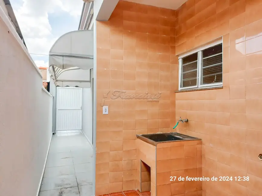 Foto 8 de Casa com 2 quartos para alugar, 119m2 em Vila Santana, Itapetininga - SP