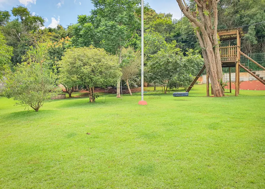 Chácara com 2 quartos à venda, 223m2 em Portal da Figueira, Itapetininga - SP - imagem 6 Foto 6 de Chácara com 2 quartos à venda, 223m2 em Portal da Figueira, Itapetininga - SP