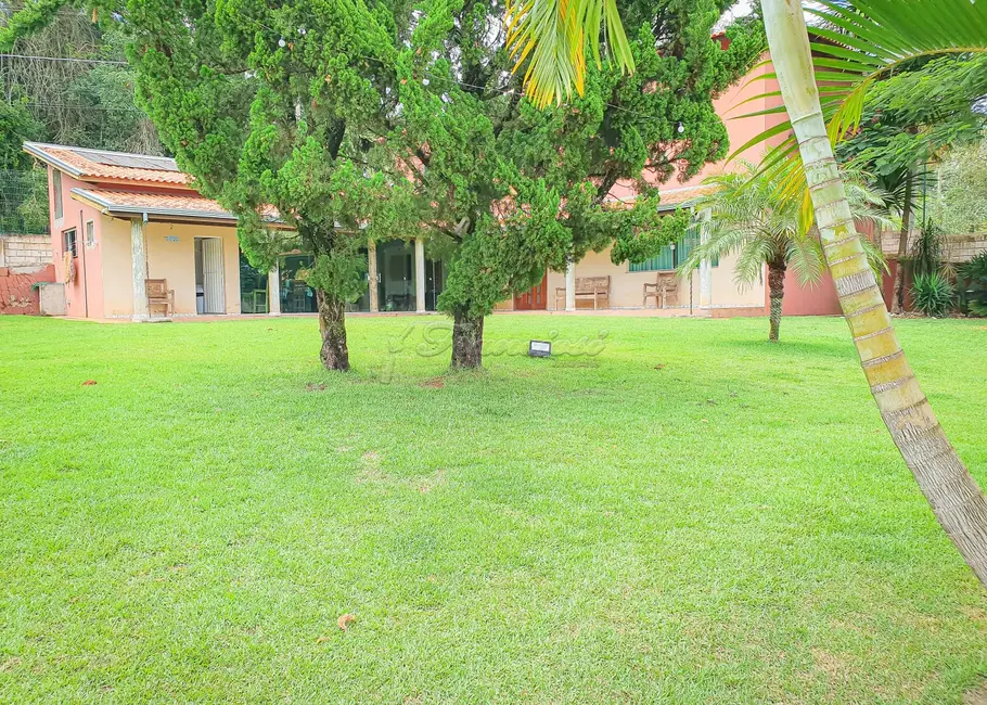 Chácara com 2 quartos à venda, 223m2 em Portal da Figueira, Itapetininga - SP - imagem 7 Foto 7 de Chácara com 2 quartos à venda, 223m2 em Portal da Figueira, Itapetininga - SP