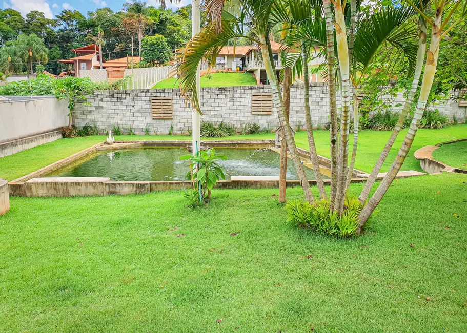 Chácara com 2 quartos à venda, 223m2 em Portal da Figueira, Itapetininga - SP - imagem 5 Foto 5 de Chácara com 2 quartos à venda, 223m2 em Portal da Figueira, Itapetininga - SP
