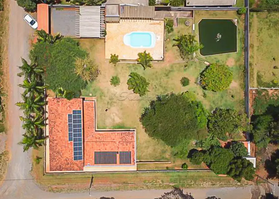 Foto 1 de Chácara com 2 quartos à venda, 223m2 em Portal da Figueira, Itapetininga - SP