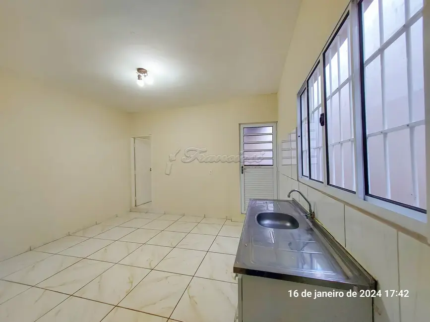 Foto 8 de Casa com 2 quartos à venda, 128m2 em Vila Grace, Itapetininga - SP