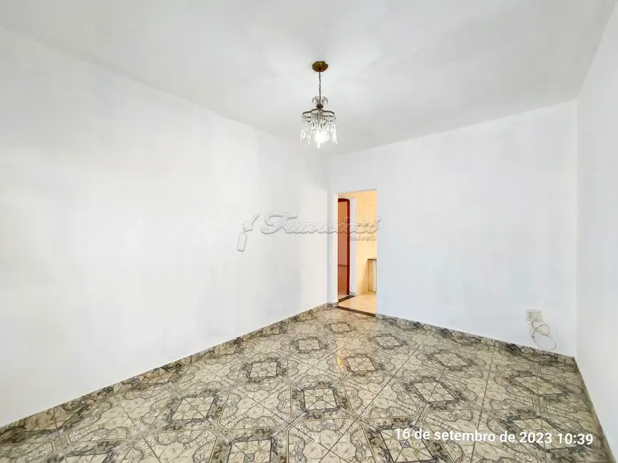 Casa com 3 quartos à venda, 112m2 em Vila Alves, Itapetininga - SP - imagem 4 Foto 4 de Casa com 3 quartos à venda, 112m2 em Vila Alves, Itapetininga - SP
