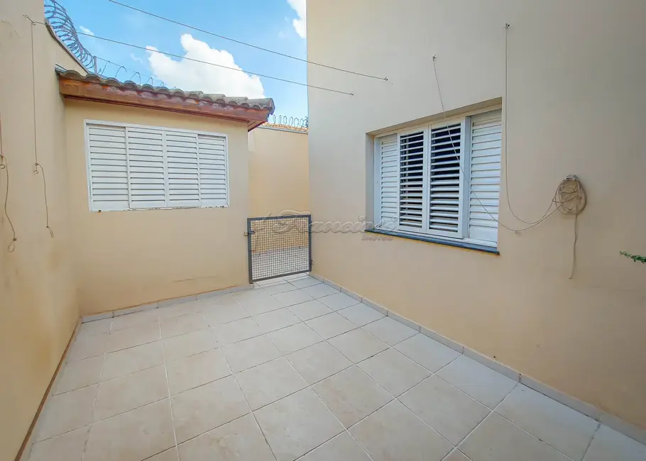 Foto 7 de Casa com 4 quartos à venda, 178m2 em Centro, Itapetininga - SP