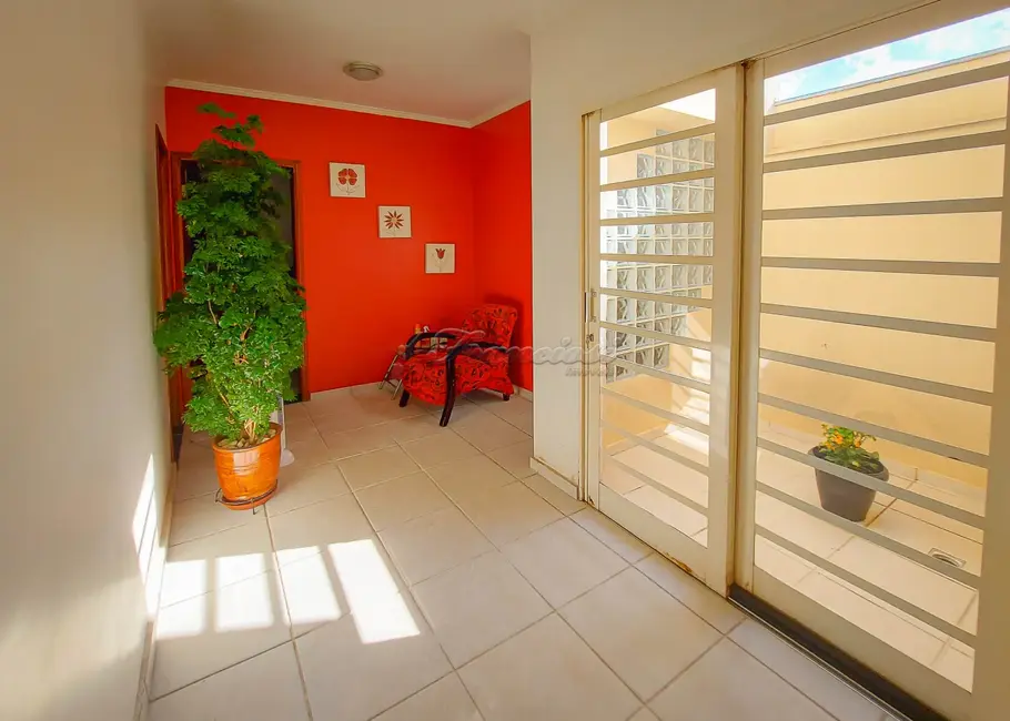 Foto 6 de Casa com 4 quartos à venda, 178m2 em Centro, Itapetininga - SP