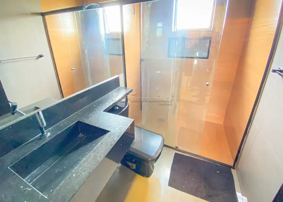 Foto 5 de Casa de Condomínio com 4 quartos à venda, 180m2 em Vila Progresso, Itapetininga - SP