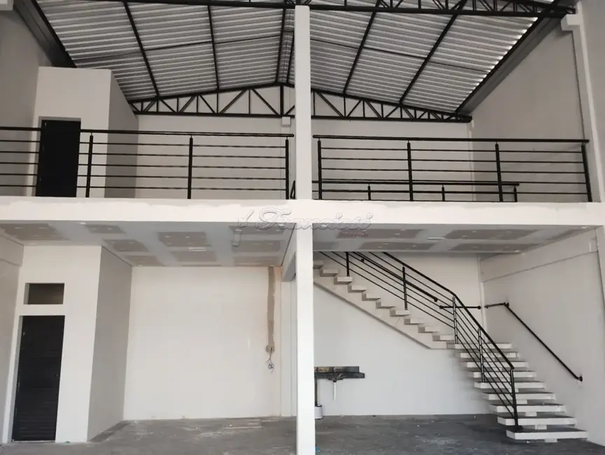 Foto 2 de Sala Comercial para alugar, 250m2 em Itapetininga - SP