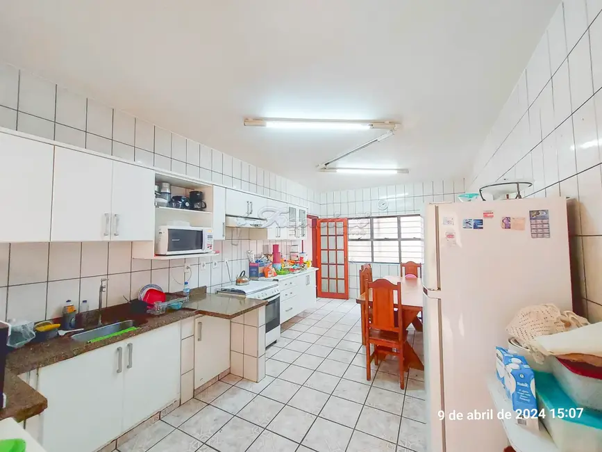 Casa com 4 quartos para alugar, 390m2 em Parque Atenas do Sul, Itapetininga - SP - imagem 5 Foto 5 de Casa com 4 quartos para alugar, 390m2 em Parque Atenas do Sul, Itapetininga - SP