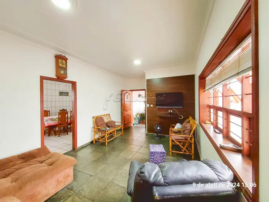 Casa com 4 quartos para alugar, 390m2 em Parque Atenas do Sul, Itapetininga - SP - imagem 3 Foto 3 de Casa com 4 quartos para alugar, 390m2 em Parque Atenas do Sul, Itapetininga - SP